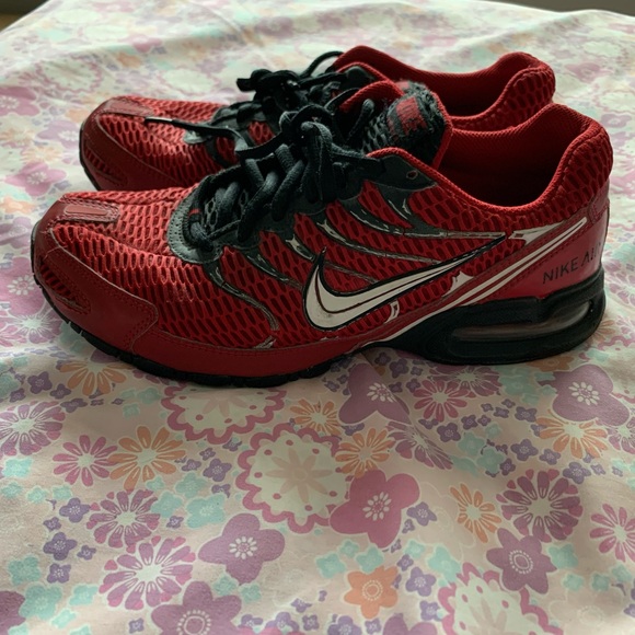 Nike Shoes - RED NIKE MAX AIR women’s 9/men’s size 7